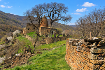Каменная застройка и мавзолей Кала-Корейша